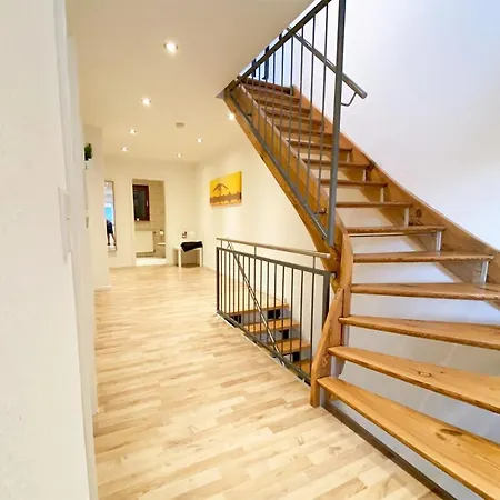 Feriehus Work & House *